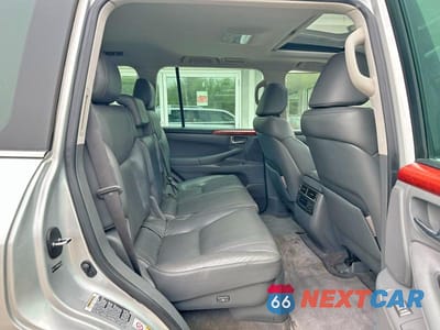 Zdjęcie 6 z 12 samochodu: 2008 LEXUS LX 570 VIN:JTJHY00WX84007796 - miniatura