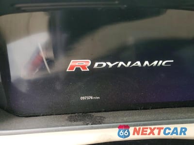 Zdjęcie 9 z 13 samochodu: 2018 LAND ROVER RANGE ROVER VELAR R-DYNAMIC SE VIN:SALYL2RV9JA742809 - miniatura