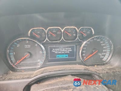 Zdjęcie 9 z 13 samochodu: 2016 CHEVROLET SUBURBAN C1500 LT VIN:1GNSCHKC5GR403510 - miniatura
