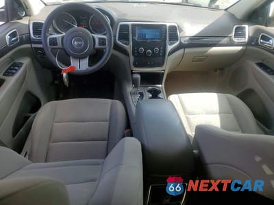 Zdjęcie 8 z 13 samochodu: 2011 JEEP GRAND CHEROKEE LAREDO VIN:1J4RR4GG7BC601151 - miniatura