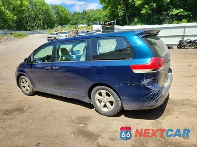 Drugie zdjęcie samochodu z przodu: 2011 TOYOTA SIENNA BASE 7-PASSENGER VIN:5TDZK3DC0BS131128 - miniatura