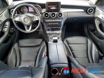 Zdjęcie 8 z 12 samochodu: 2015 MERCEDES-BENZ C 300 VIN:55SWF4JB5FU053477 - miniatura