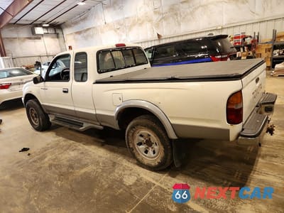 Drugie zdjęcie samochodu z przodu: 1996 TOYOTA TACOMA XTRACAB VIN:4TAWM72N3TZ157419 - miniatura