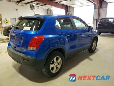 Trzecie zdjęcie samochodu z tyłu: 2015 CHEVROLET TRAX 1LS VIN:KL7CJPSB4FB173421 - miniatura