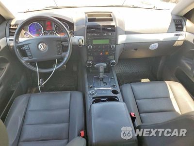 Zdjęcie 8 z 13 samochodu: 2008 VOLKSWAGEN TOUAREG 2 V6 VIN:WVGBE77L28D038977 - miniatura