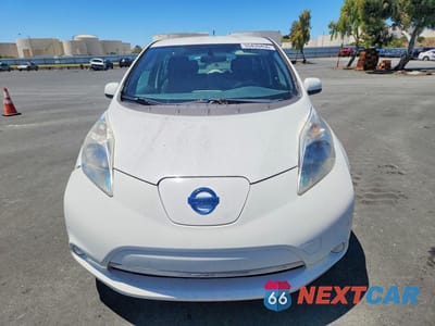 Piąte zdjęcie samochodu w środku: 2013 NISSAN LEAF S VIN:1N4AZ0CP9DC419297 - miniatura