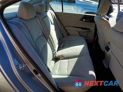 Zdjęcie 10 z 12 samochodu: 2017 HONDA ACCORD EX VIN:1HGCR2F73HA074314 - miniatura
