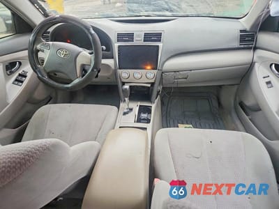 Zdjęcie 8 z 12 samochodu: 2011 TOYOTA CAMRY LE VIN:4T1BF3EK1BU761825 - miniatura