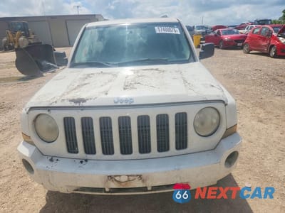 Piąte zdjęcie samochodu w środku: 2009 JEEP PATRIOT SPORT VIN:1J4FT28B59D139785 - miniatura