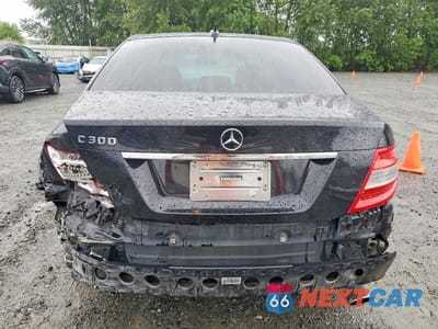 Zdjęcie 6 z 13 samochodu: 2008 MERCEDES-BENZ C 300 VIN:WDDGF54XX8F115141 - miniatura