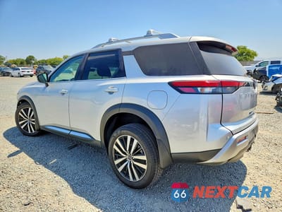 Drugie zdjęcie samochodu z przodu: 2025 NISSAN PATHFINDER PLATINUM VIN:5N1DR3DG1SC211527 - miniatura