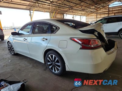 Drugie zdjęcie samochodu z przodu: 2015 NISSAN ALTIMA 2.5 S VIN:1N4AL3AP2FC201808 - miniatura