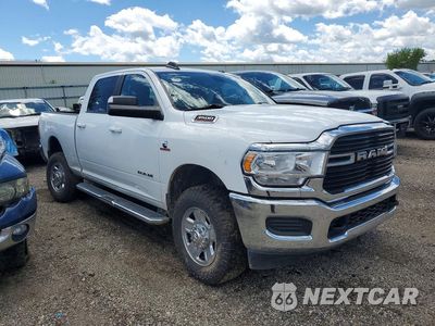 Czwarte zdjęcie samochodu z boku: 2021 RAM 3500 BIG HORN VIN:3C63R3DL0MG635673 - miniatura