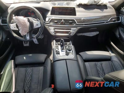 Zdjęcie 8 z 13 samochodu: 2022 BMW 750 XI VIN:WBA7U2C04NCG95132 - miniatura