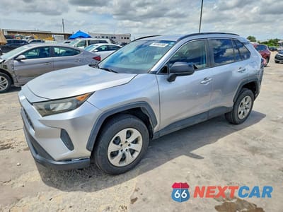 2019 TOYOTA RAV4 LE 2T3H1RFV0KW016320 - główne zdjęcie licytacji z USA - miniatura
