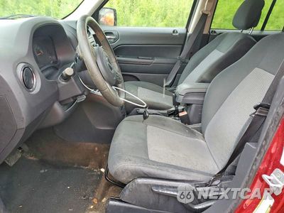 Zdjęcie 7 z 13 samochodu: 2014 JEEP PATRIOT LATITUDE VIN:1C4NJRFBXED510436 - miniatura