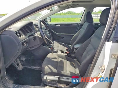 Zdjęcie 7 z 12 samochodu: 2016 VOLKSWAGEN JETTA COMFORTLINE VIN:3VWD07AJ7GM388642 - miniatura