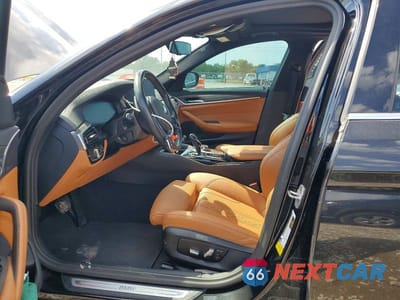 Zdjęcie 7 z 12 samochodu: 2023 BMW 530 I VIN:WBA53BH03PCN19076 - miniatura