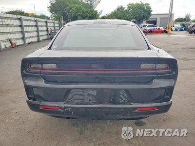 Zdjęcie 6 z 12 samochodu: 2025 DODGE CHALLENGER VIN:2C3CDBCK7SR550612 - miniatura