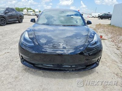 Piąte zdjęcie samochodu w środku: 2023 TESLA MODEL 3 VIN:5YJ3E1EA4PF460120 - miniatura