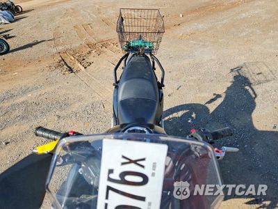 Piąte zdjęcie samochodu w środku: 2021 KAWASAKI KLE300 C VIN:JKALE8C16MDA12070 - miniatura
