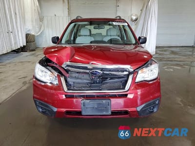 Piąte zdjęcie samochodu w środku: 2018 SUBARU FORESTER 2.5I VIN:JF2SJABC3JH520930 - miniatura