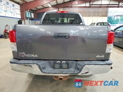 Zdjęcie 6 z 12 samochodu: 2012 TOYOTA TUNDRA DOUBLE CAB SR5 VIN:5TFUM5F1XCX034980 - miniatura