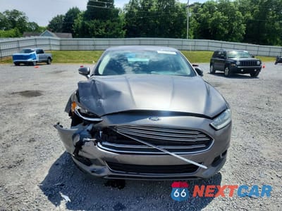 Piąte zdjęcie samochodu w środku: 2014 FORD FUSION TITANIUM VIN:3FA6P0K97ER244582 - miniatura