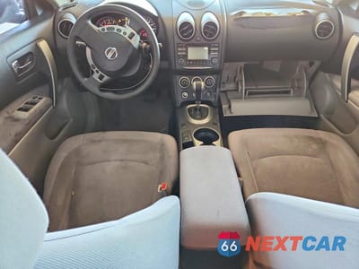 Zdjęcie 8 z 13 samochodu: 2015 NISSAN ROGUE SELECT S VIN:JN8AS5MT0FW165315 - miniatura