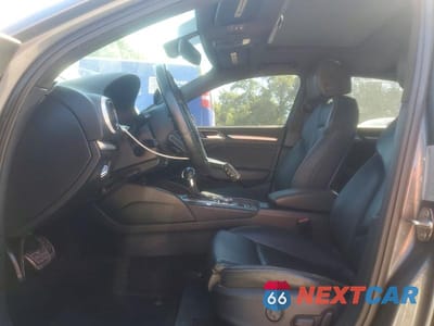 Zdjęcie 7 z 12 samochodu: 2016 AUDI S3 PREMIUM PLUS VIN:WAUB1GFF1G1029499 - miniatura