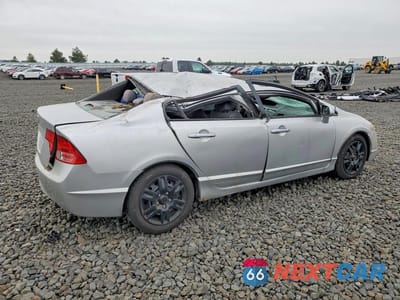 Trzecie zdjęcie samochodu z tyłu: 2006 HONDA CIVIC LX VIN:1HGFA16586L153296 - miniatura