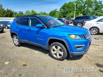 Czwarte zdjęcie samochodu z boku: 2018 JEEP COMPASS LATITUDE VIN:3C4NJDBB6JT115487 - miniatura