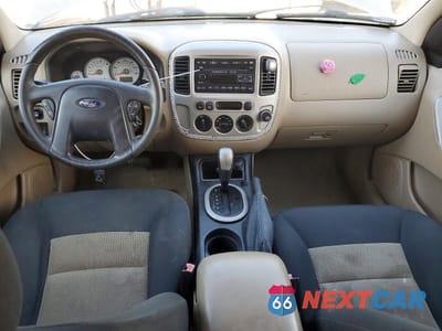 Zdjęcie 8 z 13 samochodu: 2007 FORD ESCAPE XLT VIN:1FMYU03137KA06543 - miniatura