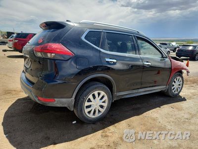 Trzecie zdjęcie samochodu z tyłu: 2017 NISSAN ROGUE S VIN:KNMAT2MT7HP580135 - miniatura