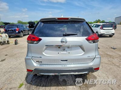 Zdjęcie 6 z 13 samochodu: 2017 NISSAN ROGUE SV/SL VIN:5N1AT2MV1HC742409 - miniatura