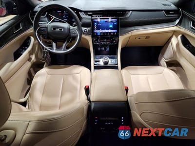 Zdjęcie 8 z 13 samochodu: 2024 JEEP GRAND CHEROKEE L LIMITED VIN:1C4RJKBG2R8543987 - miniatura