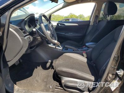 Zdjęcie 7 z 12 samochodu: 2019 NISSAN SENTRA S VIN:3N1AB7AP3KY445962 - miniatura