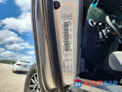 Zdjęcie 12 z 12 samochodu: 2008 JEEP WRANGLER SAHARA VIN:1J4FA54108L643749 - miniatura