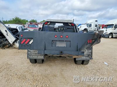 Zdjęcie 6 z 12 samochodu: 2018 RAM 3500 VIN:3C7WRSCL2JG362350 - miniatura