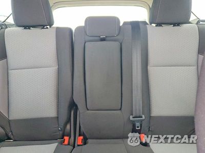 Zdjęcie 10 z 13 samochodu: 2018 FORD ESCAPE SE VIN:1FMCU9GD9JUC40135 - miniatura