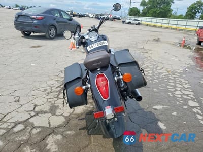 Czwarte zdjęcie samochodu z boku: 2024 HONDA VT750 C VIN:JH2RC5009RK900268 - miniatura