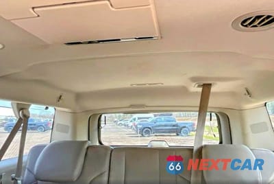 Zdjęcie 12 z 14 samochodu: 2015 GMC YUKON XL K1500 SLT VIN:1GKS2HKCXFR645238 - miniatura