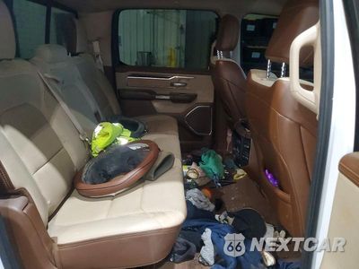Zdjęcie 10 z 12 samochodu: 2019 RAM 1500 LARAMIE VIN:1C6SRFJT0KN703749 - miniatura