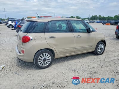Trzecie zdjęcie samochodu z tyłu: 2015 FIAT 500L LOUNGE VIN:ZFBCFACH4FZ033772 - miniatura