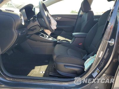 Zdjęcie 7 z 13 samochodu: 2020 KIA FORTE LXS VIN:3KPF24AD9LE167904 - miniatura