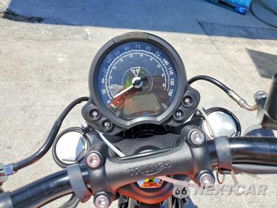 Zdjęcie 7 z 9 samochodu: 2025 TRIUMPH MOTORCYCLE BONNEVILLE BOBBER VIN:SMTD53HL8STCG4698 - miniatura