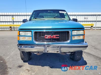 Piąte zdjęcie samochodu w środku: 1998 GMC SIERRA K1500 VIN:2GTEK19R8W1523013 - miniatura