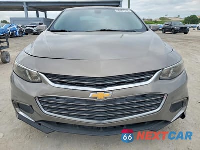 Piąte zdjęcie samochodu w środku: 2018 CHEVROLET MALIBU LT VIN:1G1ZD5ST1JF155812 - miniatura