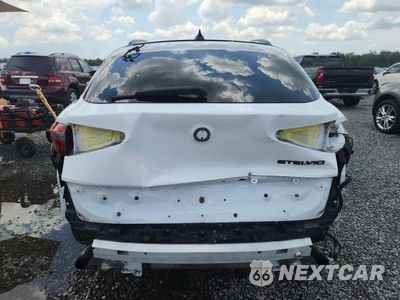 Zdjęcie 6 z 12 samochodu: 2020 ALFA ROMEO STELVIO VIN:ZASPAJAN7L7C88825 - miniatura