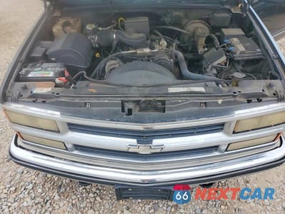 Zdjęcie 12 z 13 samochodu: 1998 CHEVROLET TAHOE C1500 VIN:1GNEC13R5WJ358119 - miniatura